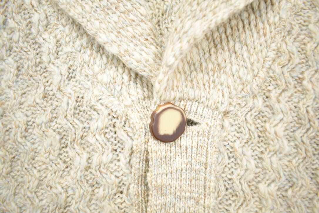 Vintage 1970s 100% Wool Tundra Knit Shawl Collar Cardigan Sweater Men's Large from propervintagecanada