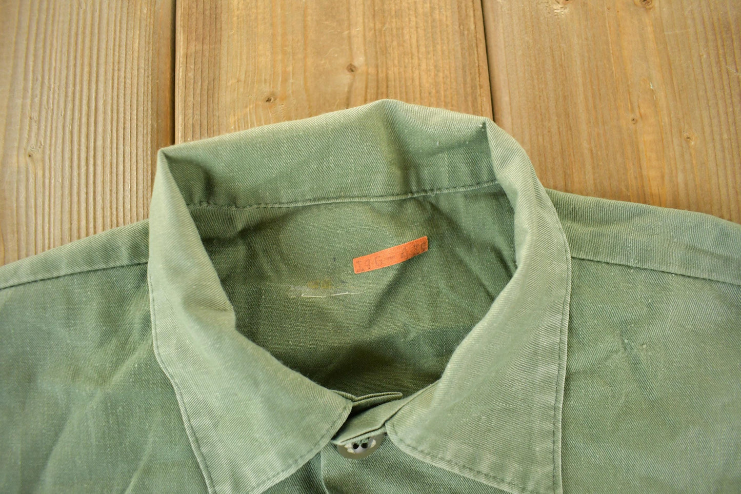 Vintage 1970s 1980s Army OG-107 Military Sateen Shirt Men's Large from propervintagecanada