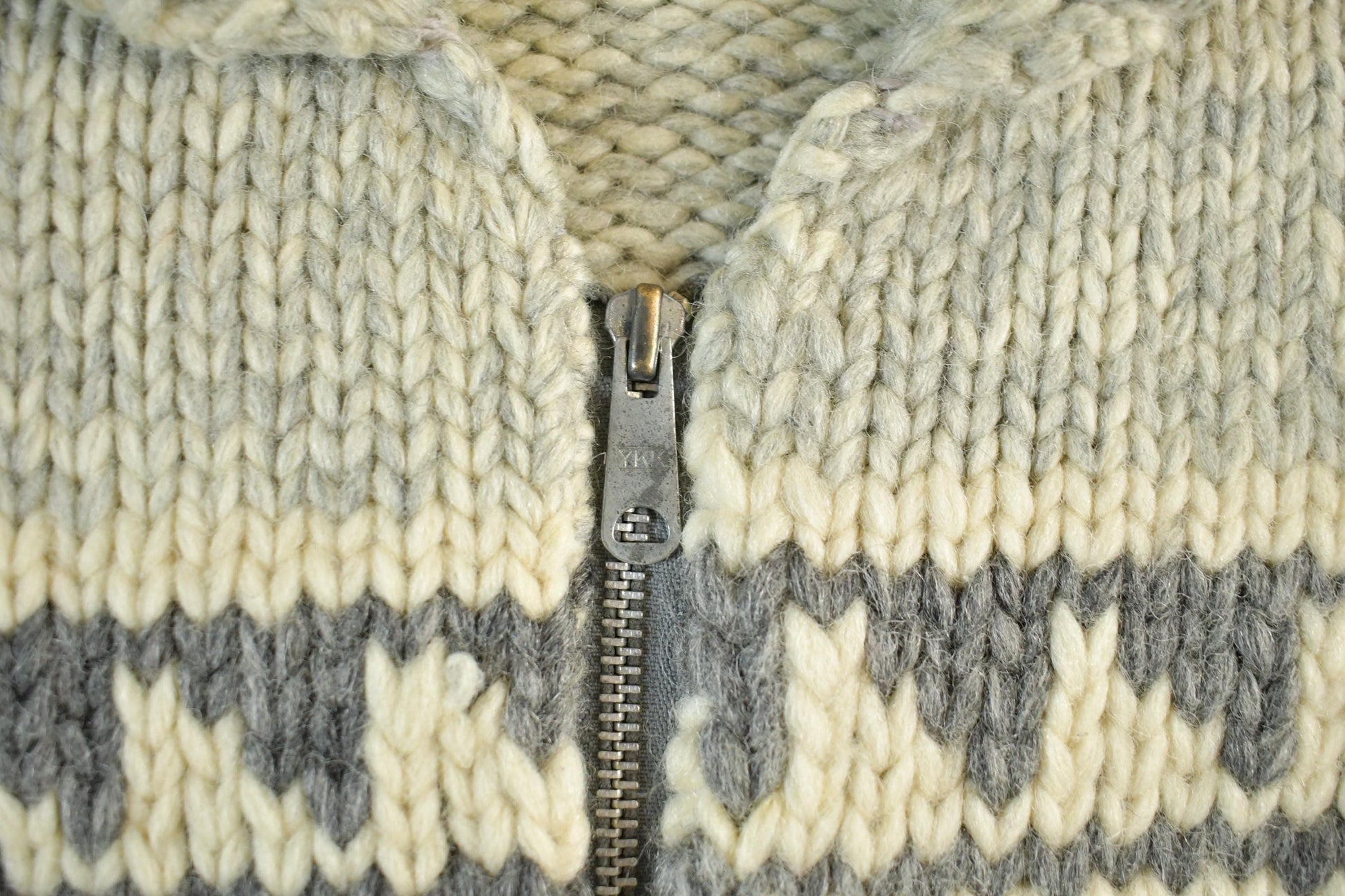 Vintage 1970s 1980s Hand-Knit Cowichan Sweater Men's Medium from propervintagecanada