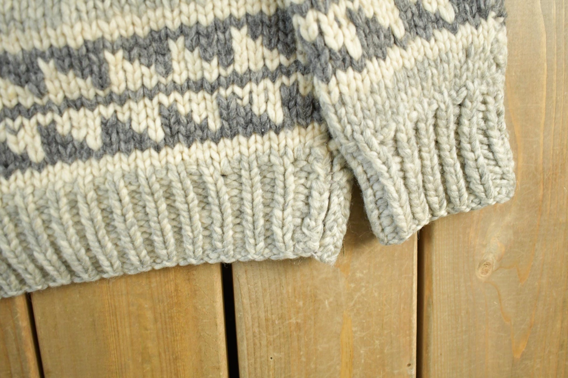 Vintage 1970s 1980s Hand-Knit Cowichan Sweater Men's Medium from propervintagecanada