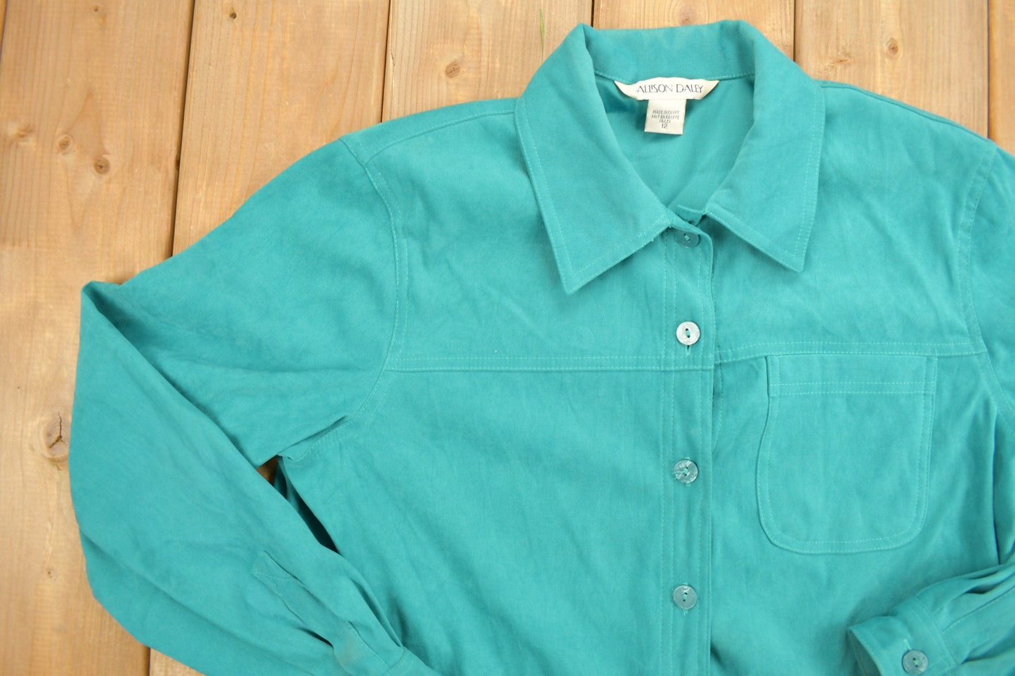 Vintage 1970s Allison Daley Blank Button Up Shirt Men's Medium from propervintagecanada