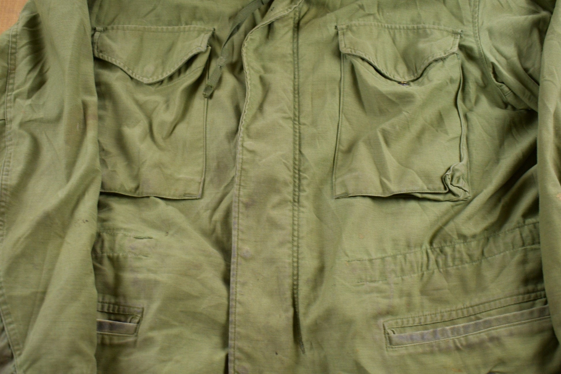 Vintage 1970s Army Military Field Jacket Men's Medium from propervintagecanada