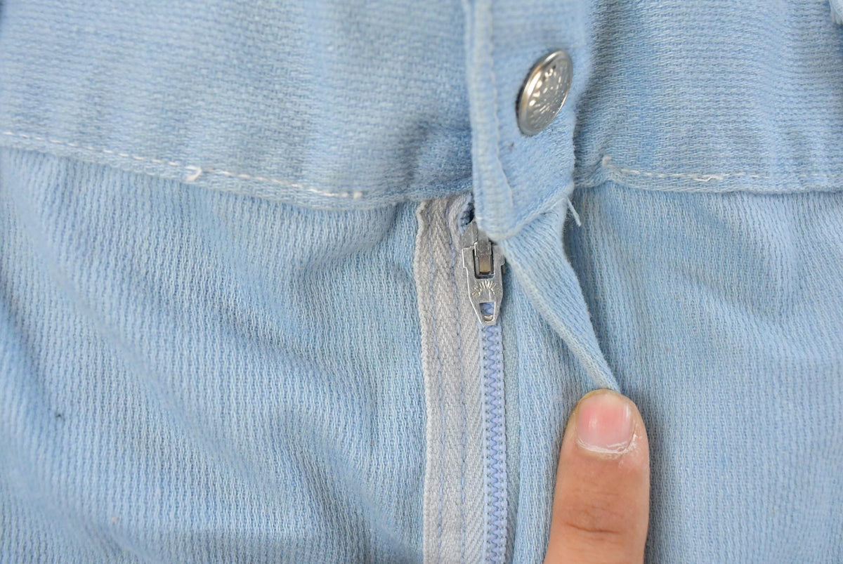 Vintage 1970s Big Yank Flare Denim Blue Jeans Men's 36 x 27 from propervintagecanada