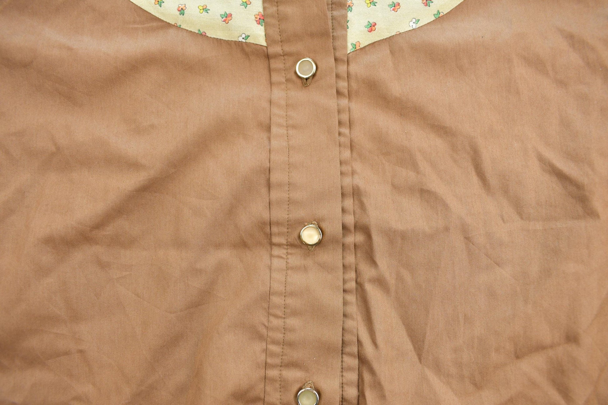 Vintage 1970s Blank Western Style Button Up Shirt Men's Medium from propervintagecanada