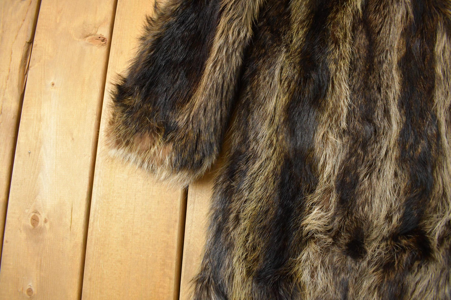 Vintage 1970s Brown Racoon Fur Coat Women's Medium from propervintagecanada