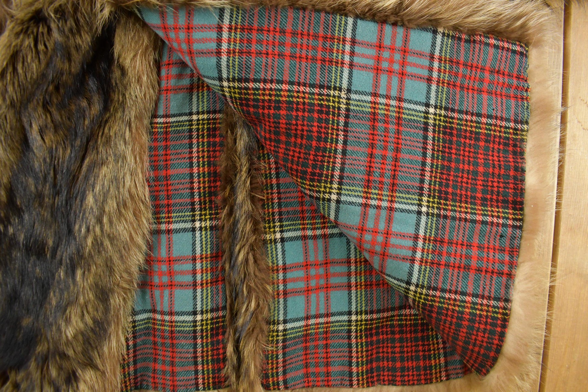 Vintage 1970s Brown Racoon Fur Plaid Lined Coat Men's Large from propervintagecanada