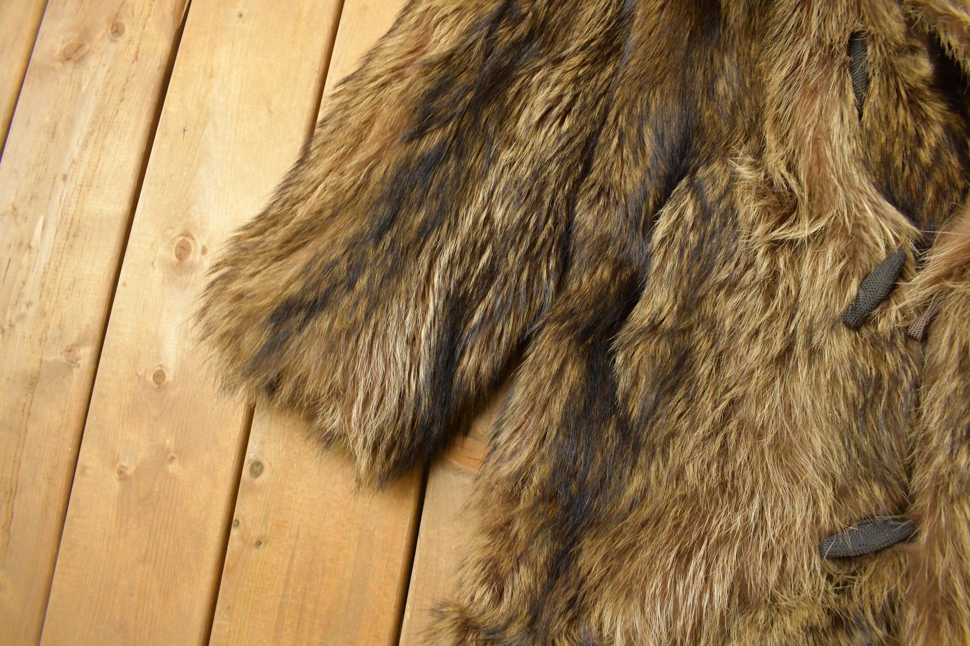 Vintage 1970s Brown Racoon Fur Plaid Lined Coat Men's Large from propervintagecanada