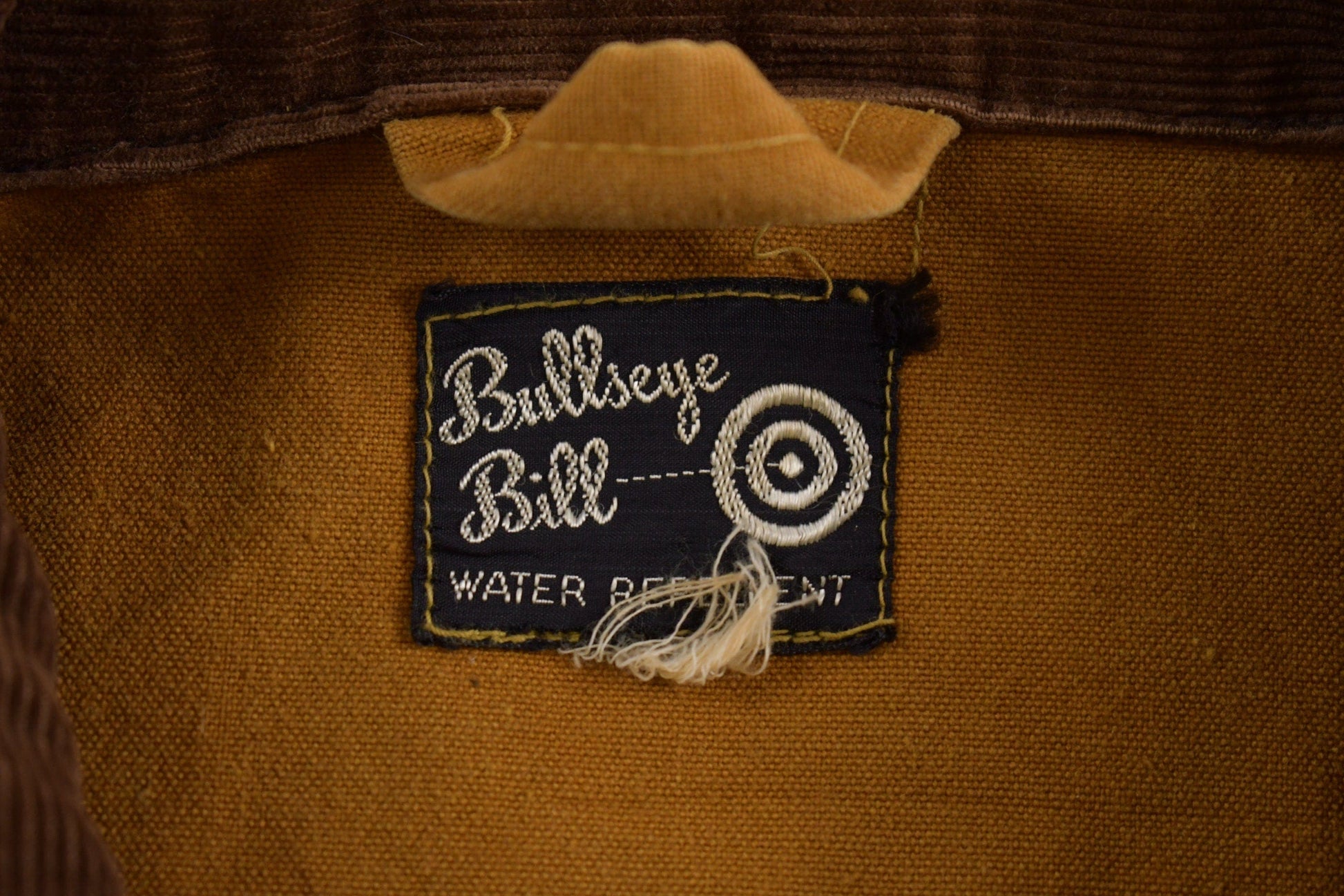 Vintage 1970s Bullseye Bill Canvas Work Jacket Men's 2XL from propervintagecanada