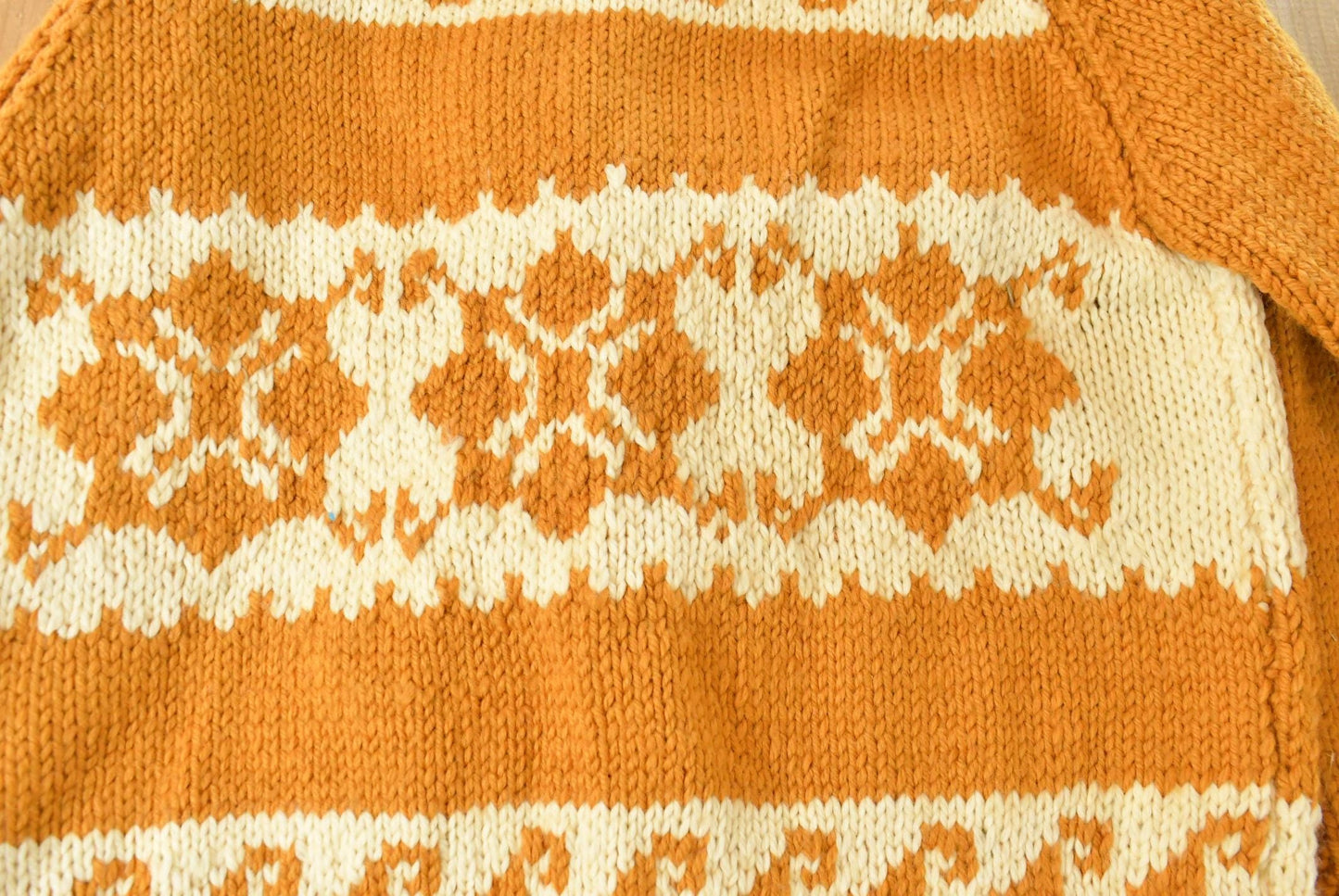 Vintage 1970s Cable Knit Nordic Cardigan Sweater Women's Medium from propervintagecanada