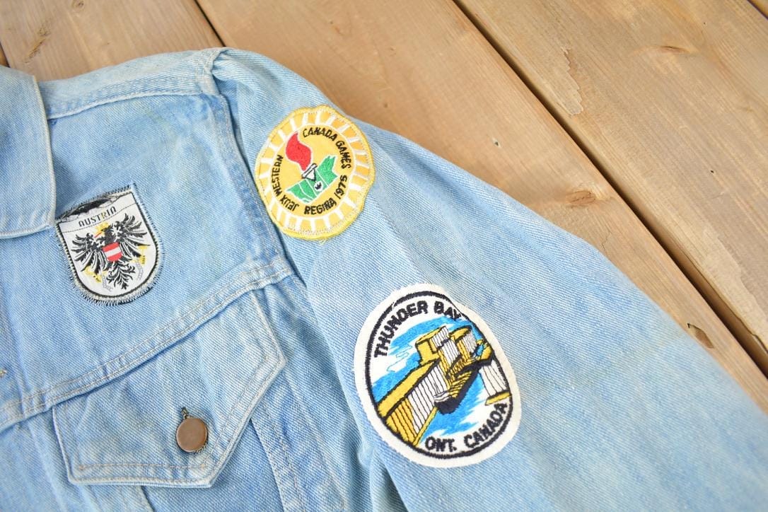 Vintage 1970s Canadian Souvenir Patch Work Jean Jacket Men's S from propervintagecanada