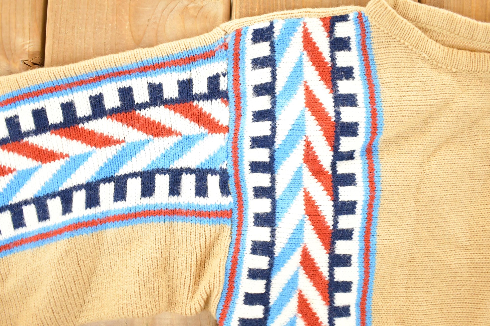 Vintage 1970s CariKnits Toggle Button Aztec Crewneck Sweater Women's S from propervintagecanada