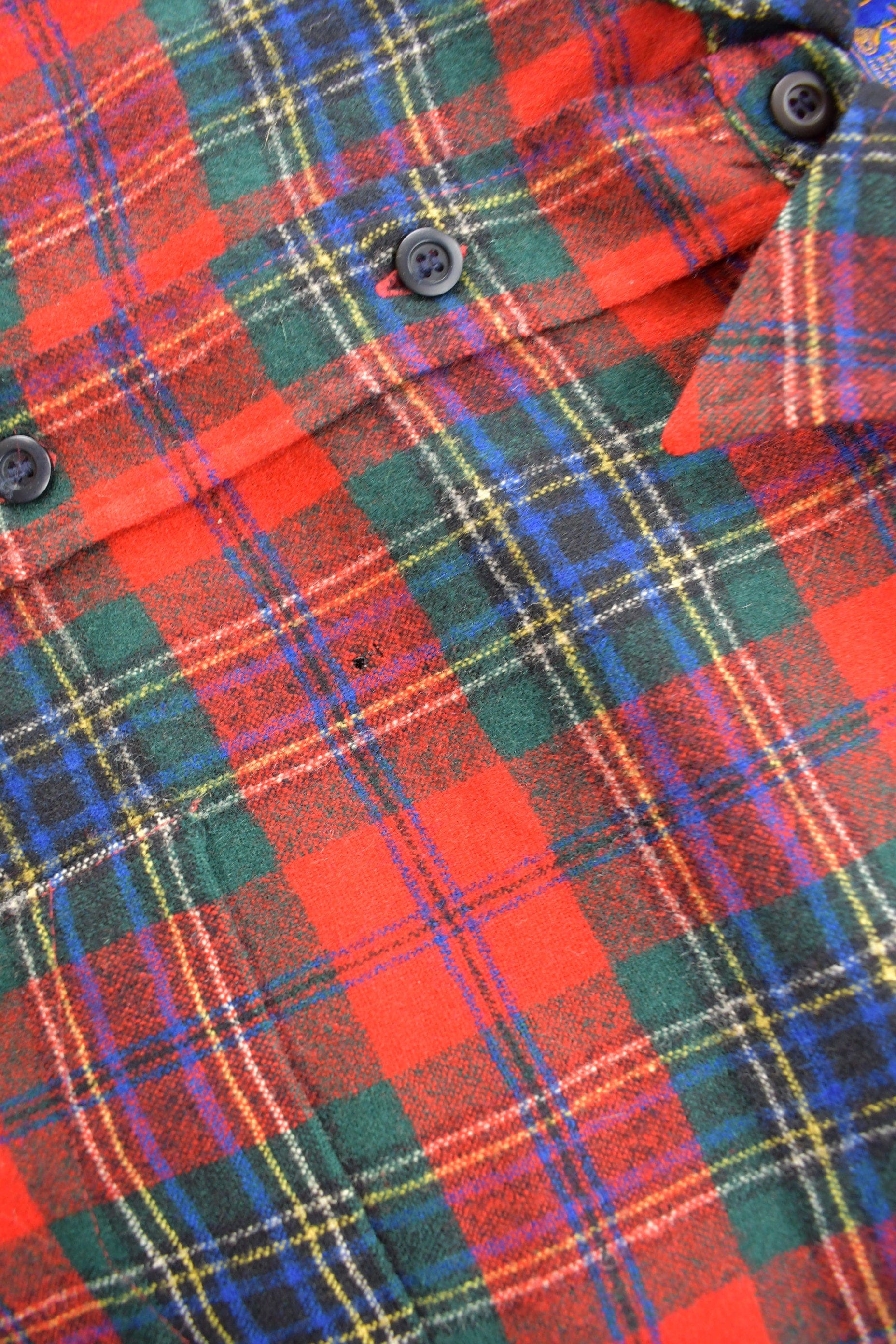Vintage 1970s Country Traditionals Pendleton Plaid Button Up Board Shirt Men's Large from propervintagecanada