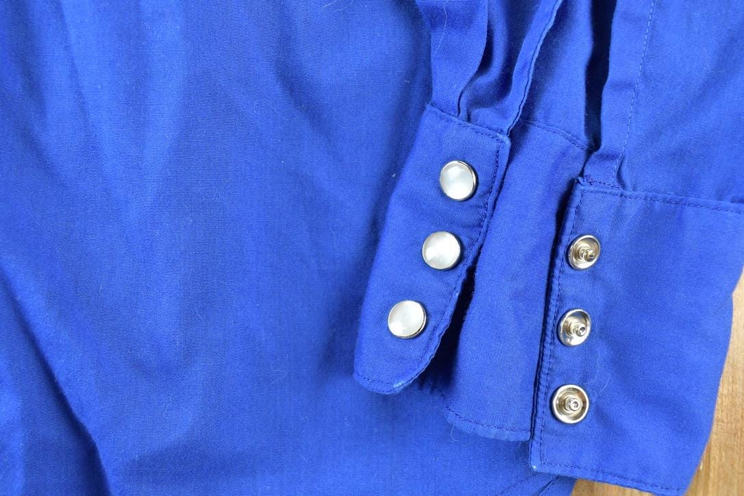 Vintage 1970s Cowboy Button Up Shirt Men's Medium from propervintagecanada