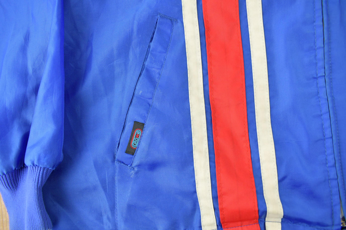 Vintage 1970s Crown Striped Windbreaker Jacket Size XXL Made In USA from propervintagecanada
