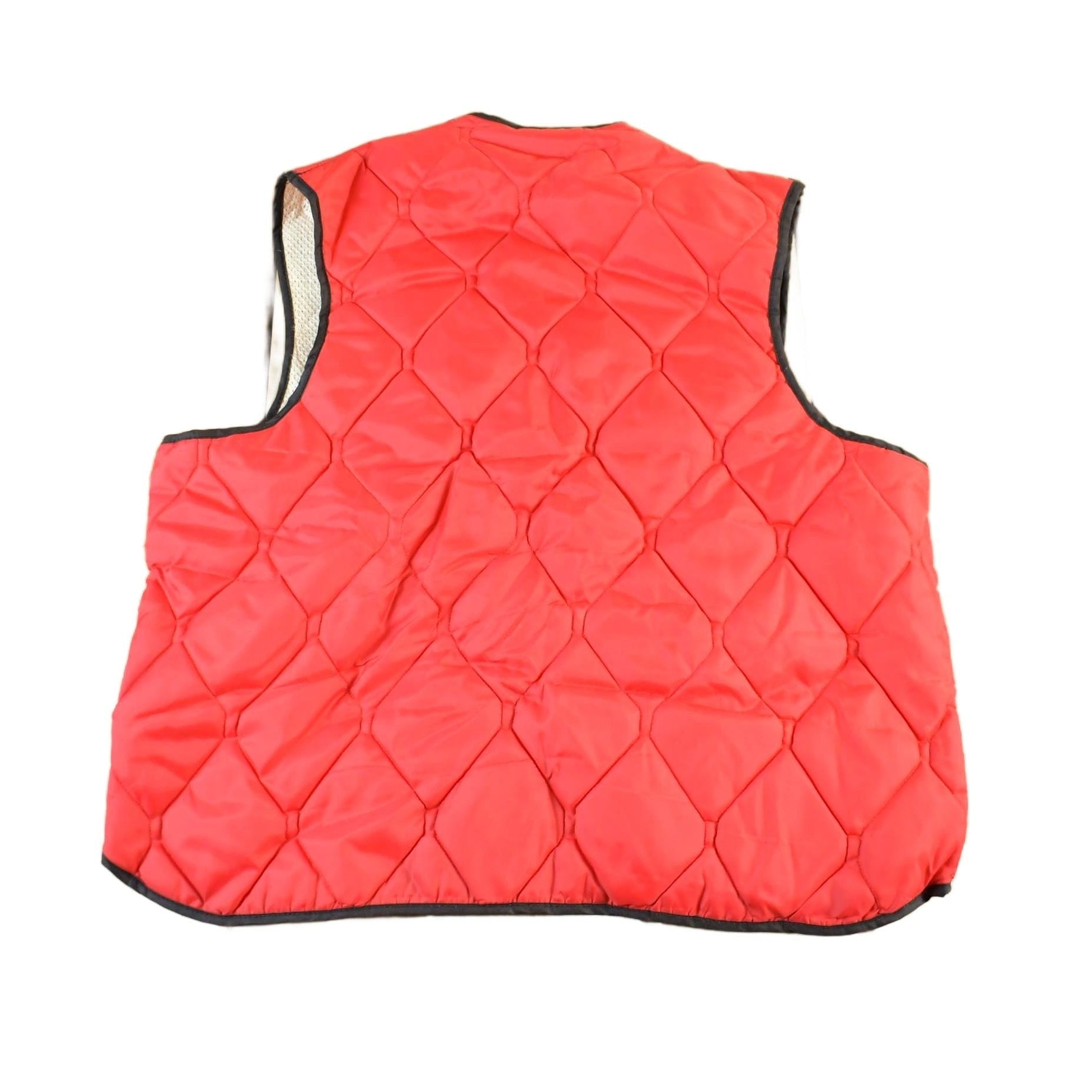 Vintage 1970s Dacron 88 Lined Quilted Hunting Vest Jacket Men's L from propervintagecanada