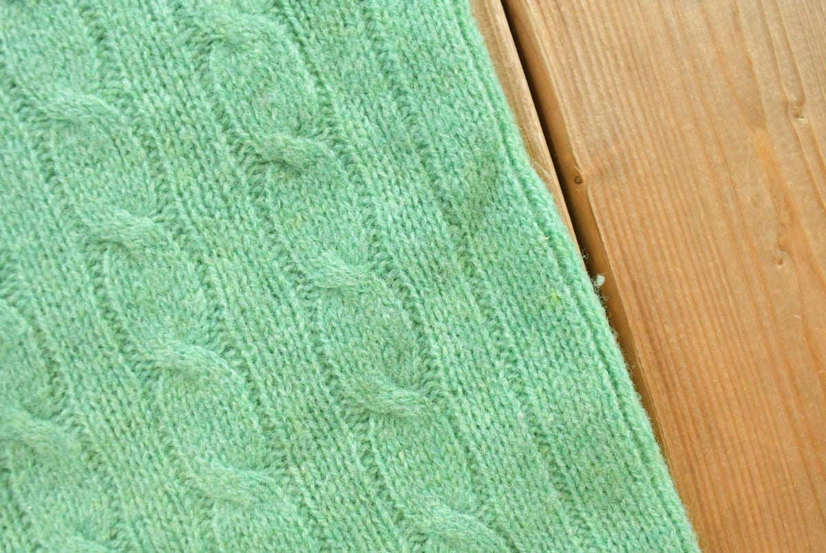 Vintage 1970s Deans Of Scotland Cable Knit Sweater Women's S from propervintagecanada
