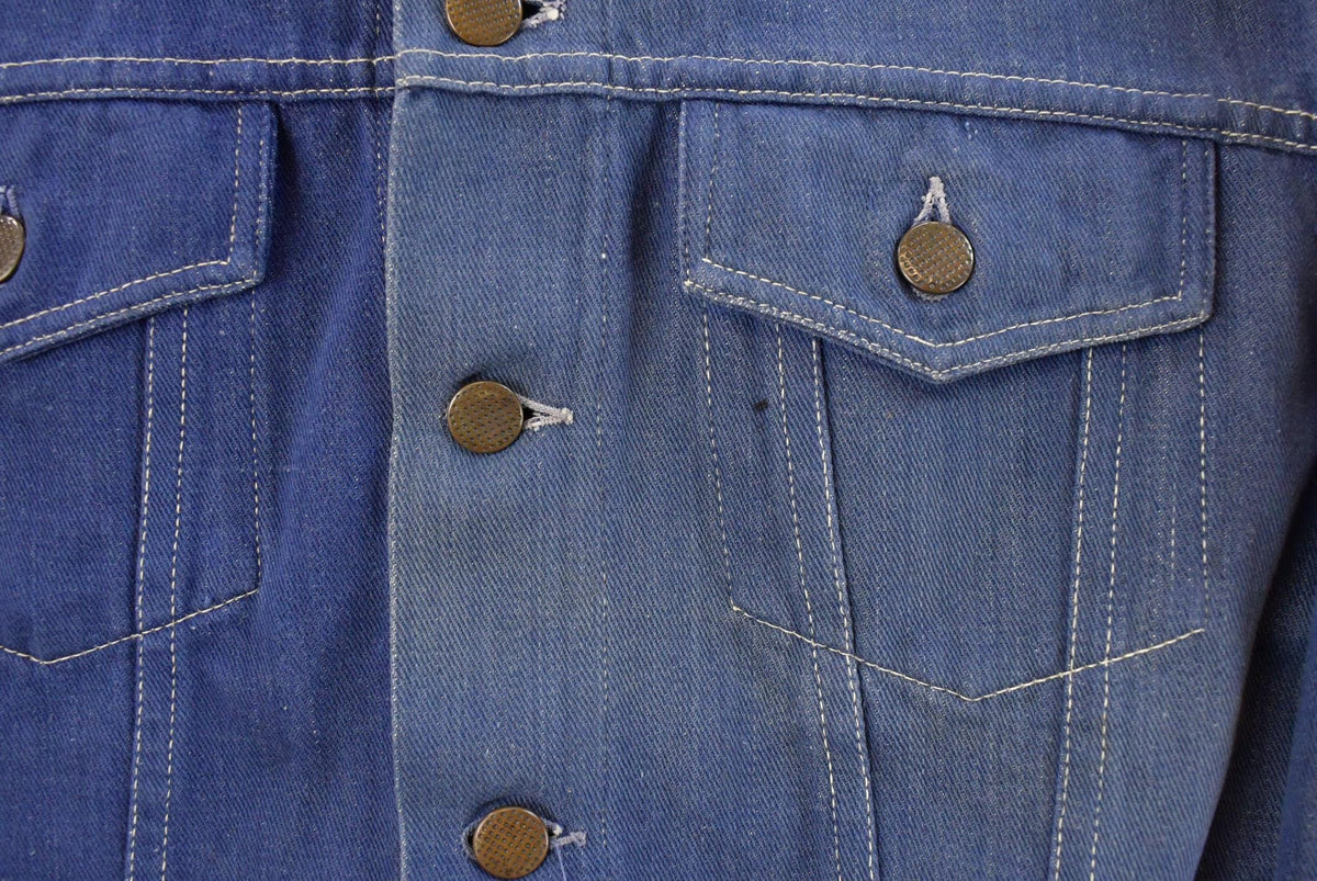 Vintage 1970s Denim Jean Trucker Jacket Men's S from propervintagecanada