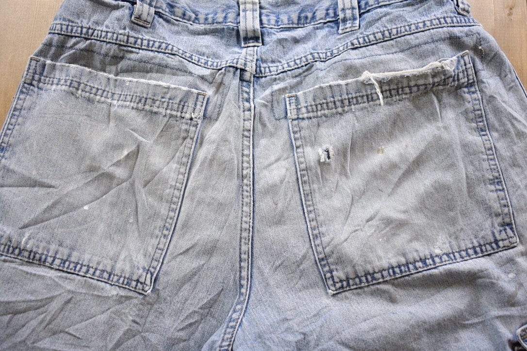 Vintage 1970s Distressed Wrangler Denim Jeans Men's 34 x 30 from propervintagecanada