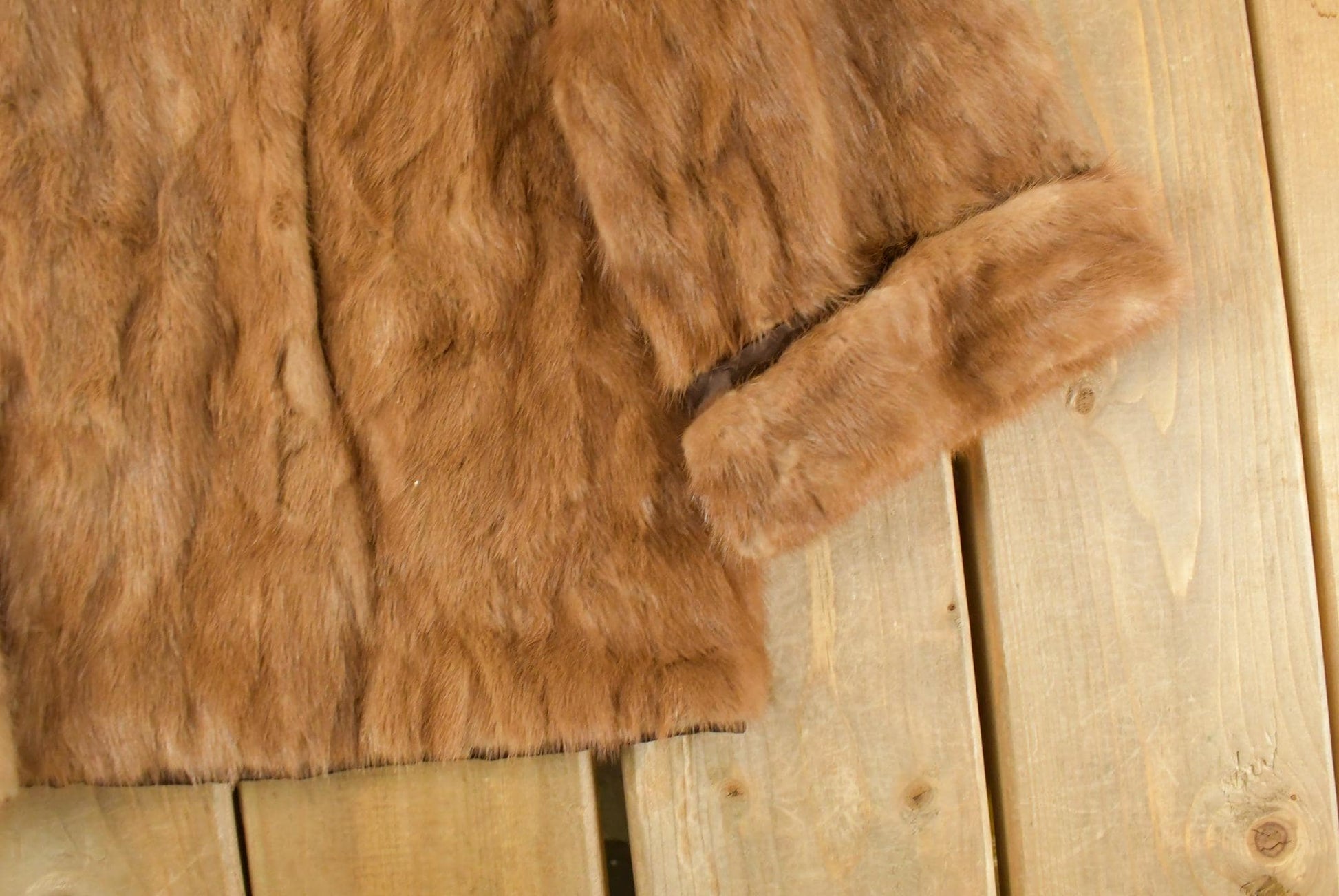 Vintage 1970s Donaldson's Brown Mink Fur Coat Women's L from propervintagecanada