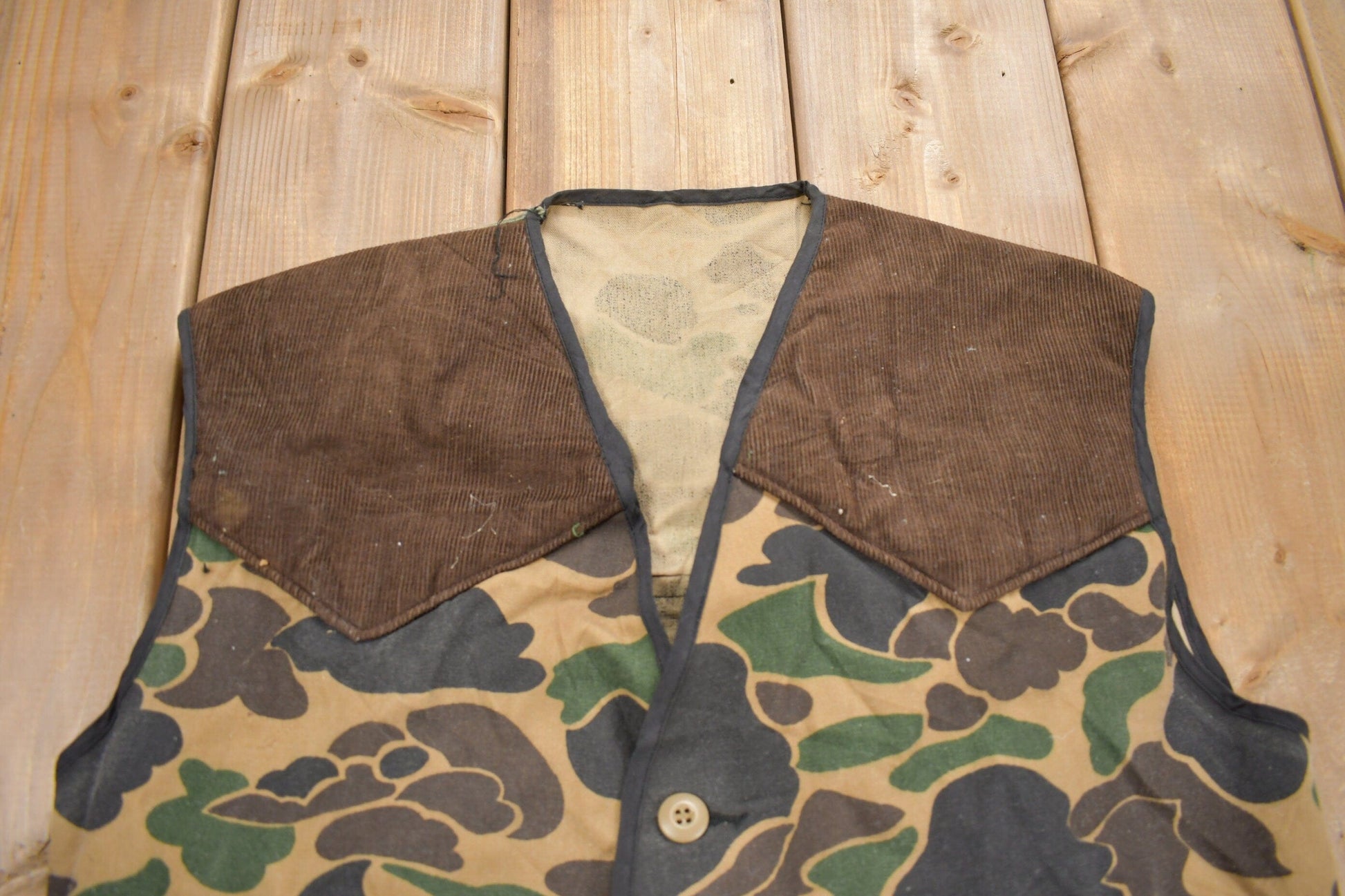 Vintage 1970s DuckCamo Hunting Vest Men;s S from propervintagecanada