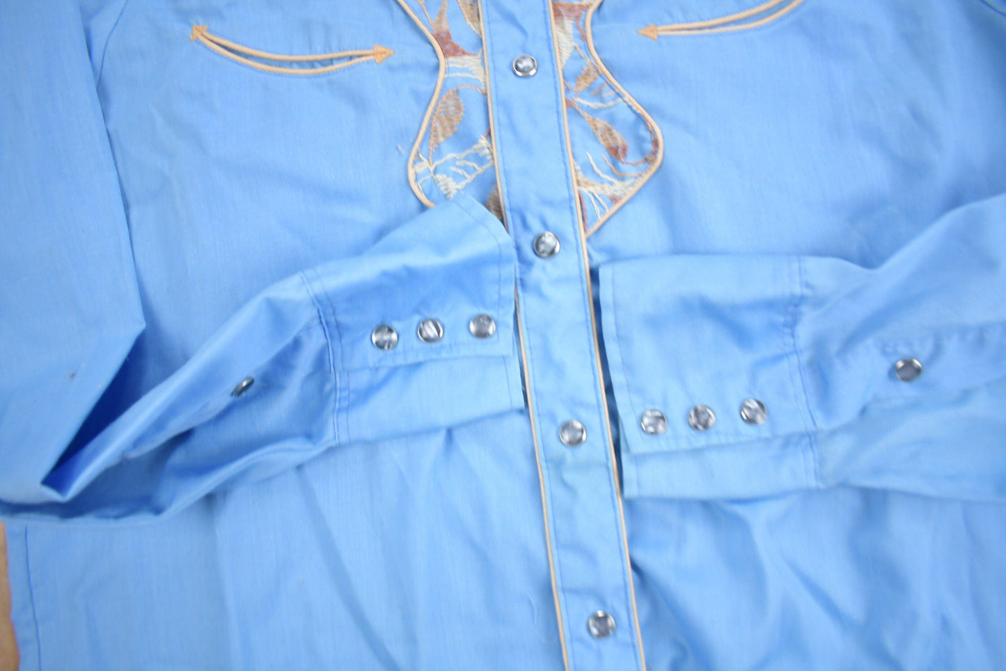 Vintage 1970s Ely Plains Embroidered Western Cowboy Style Button Up Shirt Men's Large from propervintagecanada