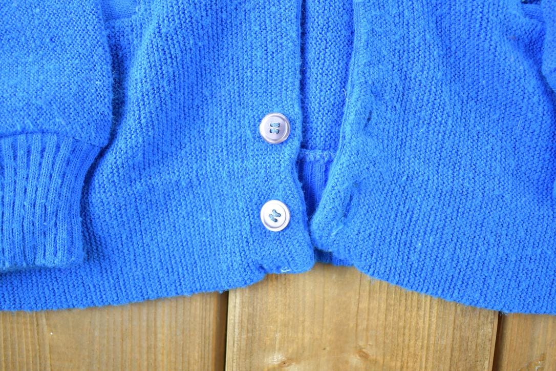 Vintage 1970s Fargo Knit Perfect Mild Distress Cardigan Sweater Men's S from propervintagecanada