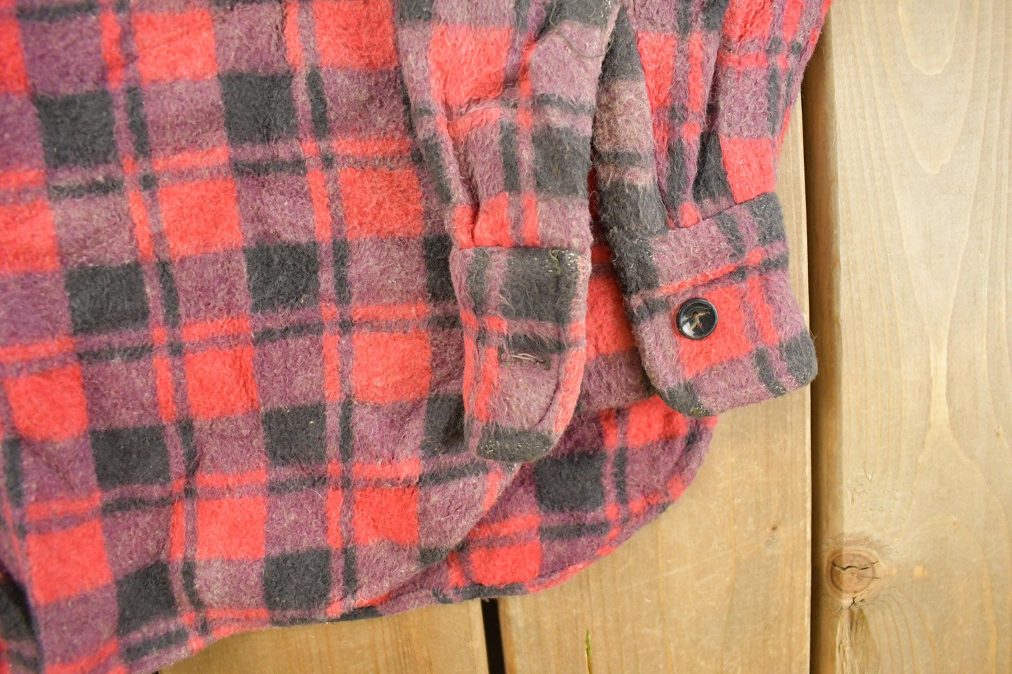 Vintage 1970s Flannel Button Up Plaid Trucker Shirt Men's Large from propervintagecanada