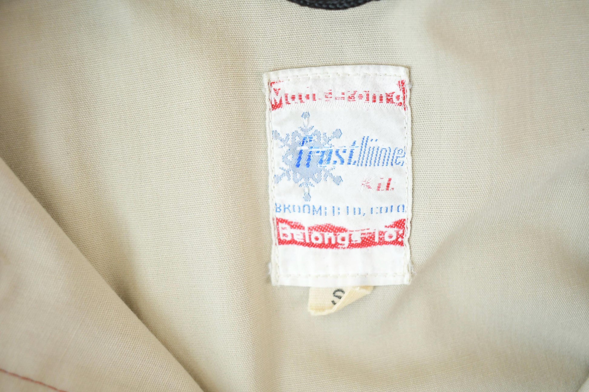 Vintage 1970s Frost Line Multi Multi Pocket Jacket Made In USA Men's Small from propervintagecanada