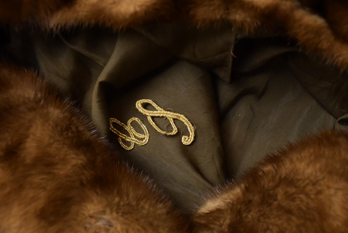 Vintage 1970s Full Length Mink Fur Coat Adult XL from propervintagecanada