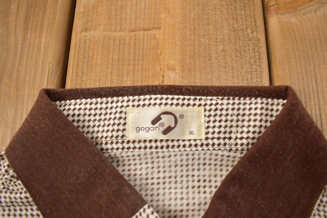 Vintage 1970s Gogan Chequred Collard Shirt / 1970s Button Up / Vintage Flannel / Basic Button Up from propervintagecanada