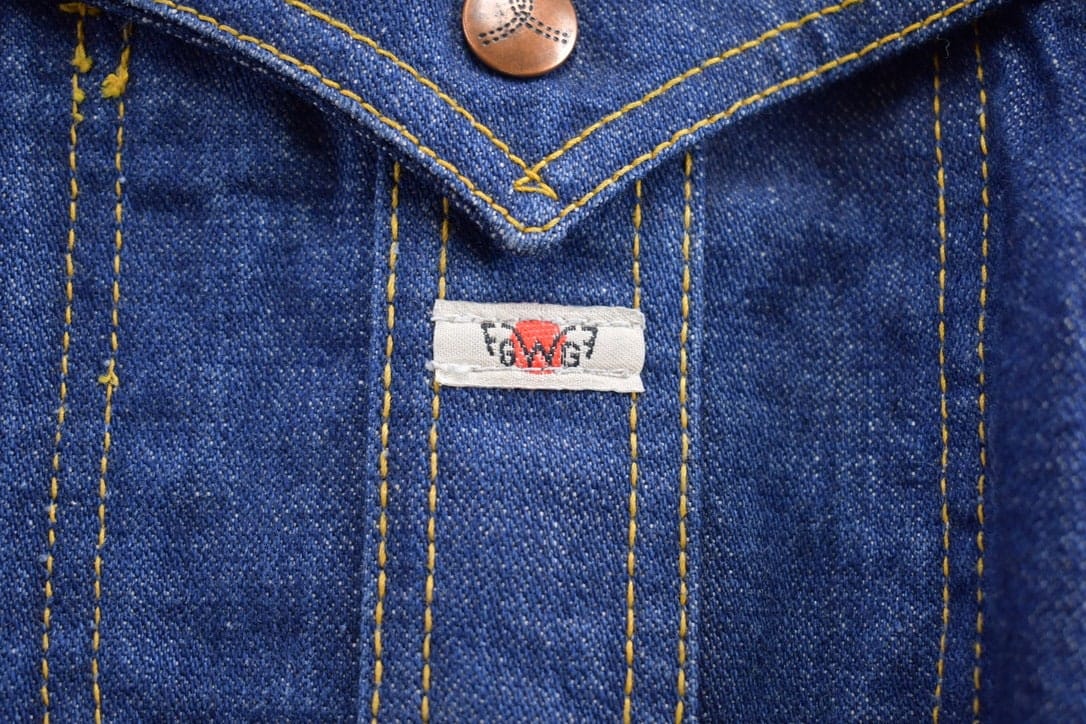 Vintage 1970s GWG Western Denim Jean Jacket Deadstock Men's Medium from propervintagecanada