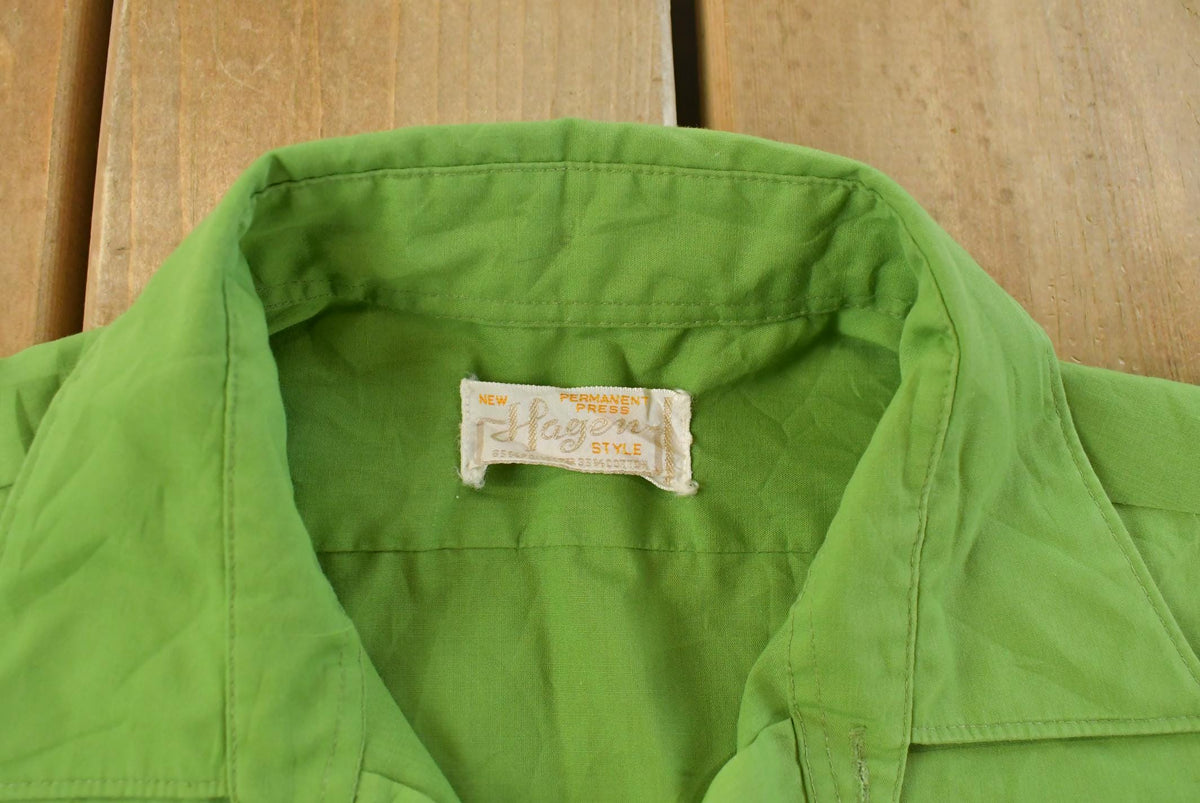 Vintage 1970s Hagens Button Up Shirt Men's M from propervintagecanada