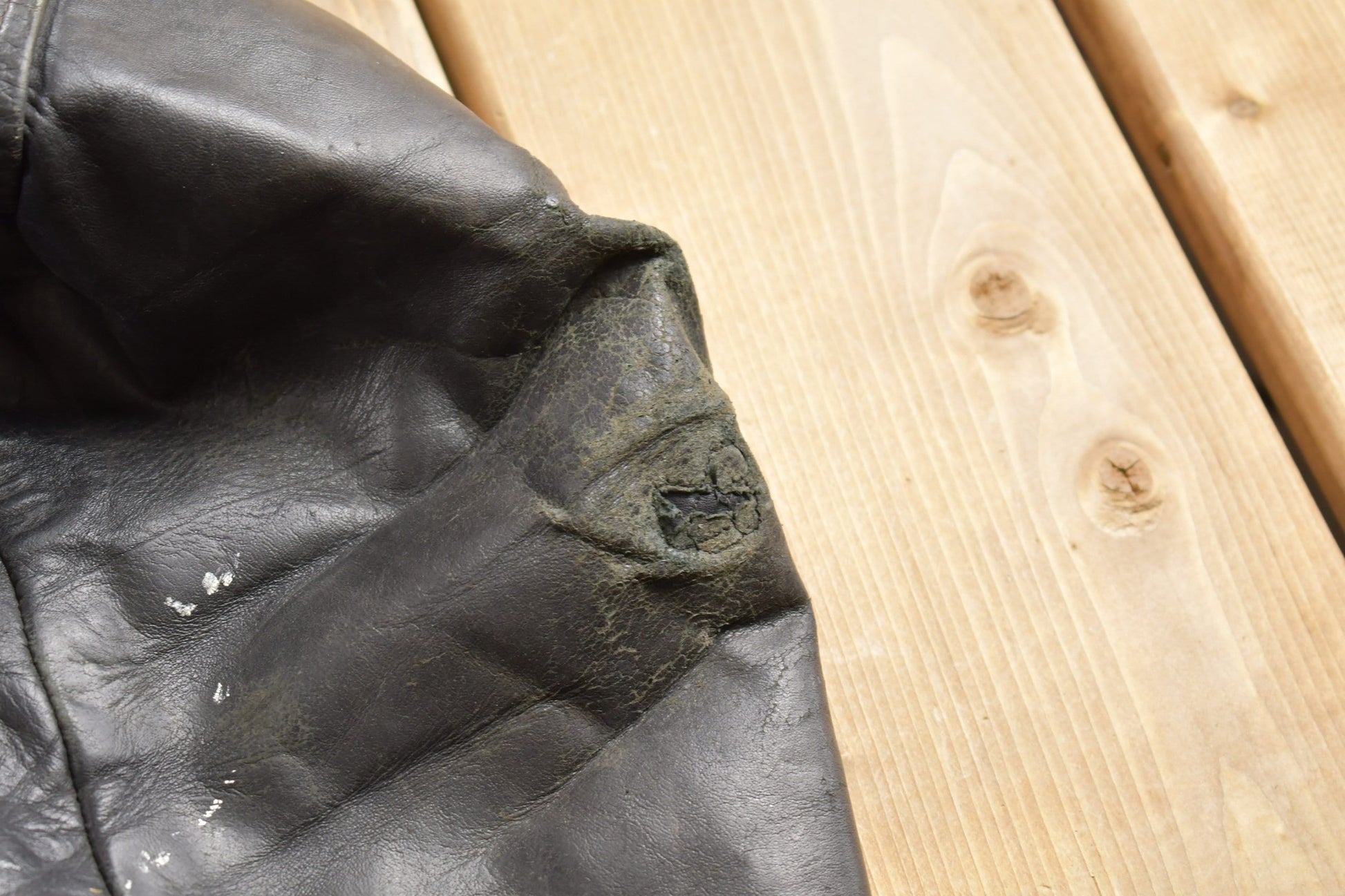 Vintage 1970s Harley AMF Leather Biker Jacket Men's Large from propervintagecanada