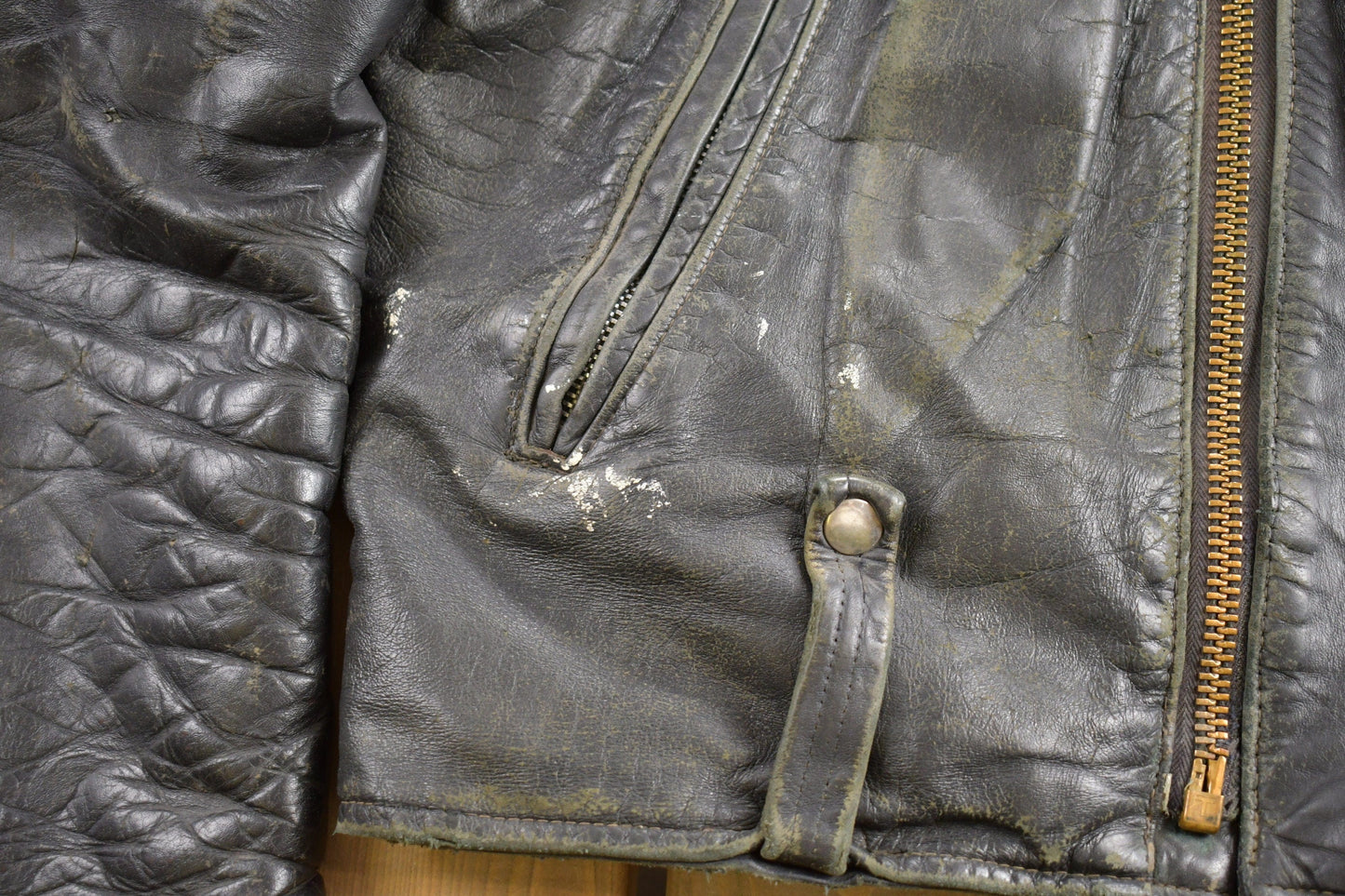Vintage 1970s Harley AMF Leather Biker Jacket Men's Large from propervintagecanada