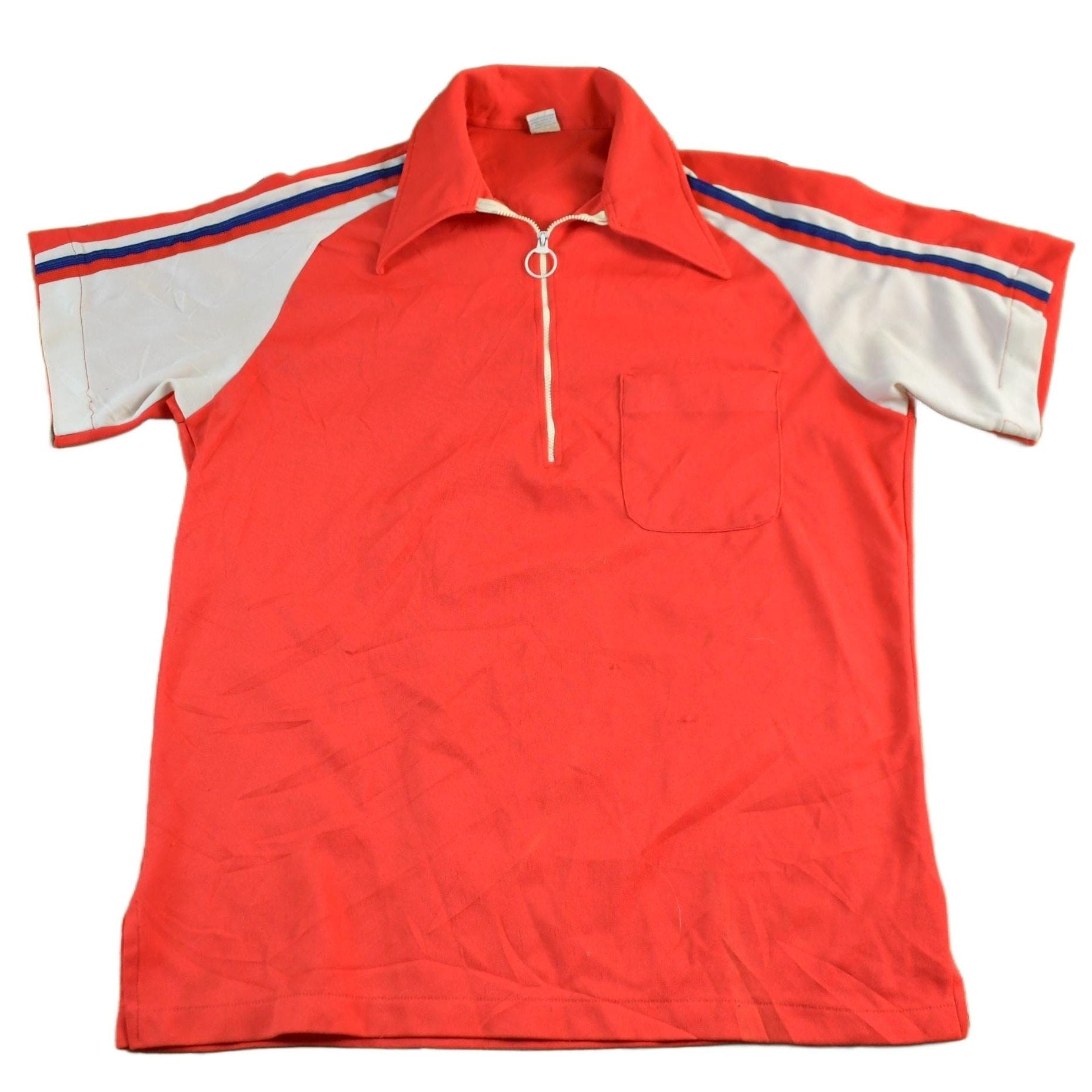 Vintage 1970s Hilton Grand Central Station Bowling Shirt Men's Large from propervintagecanada