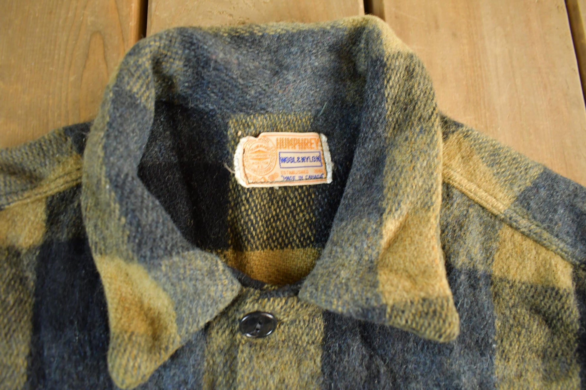 Vintage 1970s Humphrey Wool Flannel Shirt Jacket Men's Large from propervintagecanada