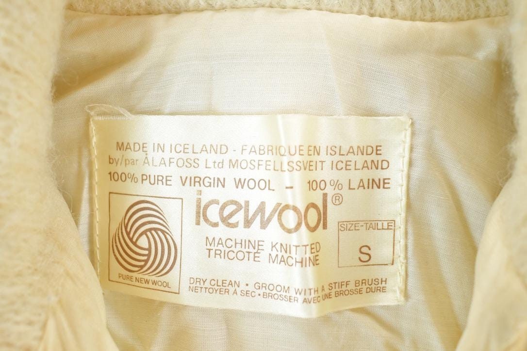 Vintage 1970s Icewool Knit Jacket Women's S from propervintagecanada