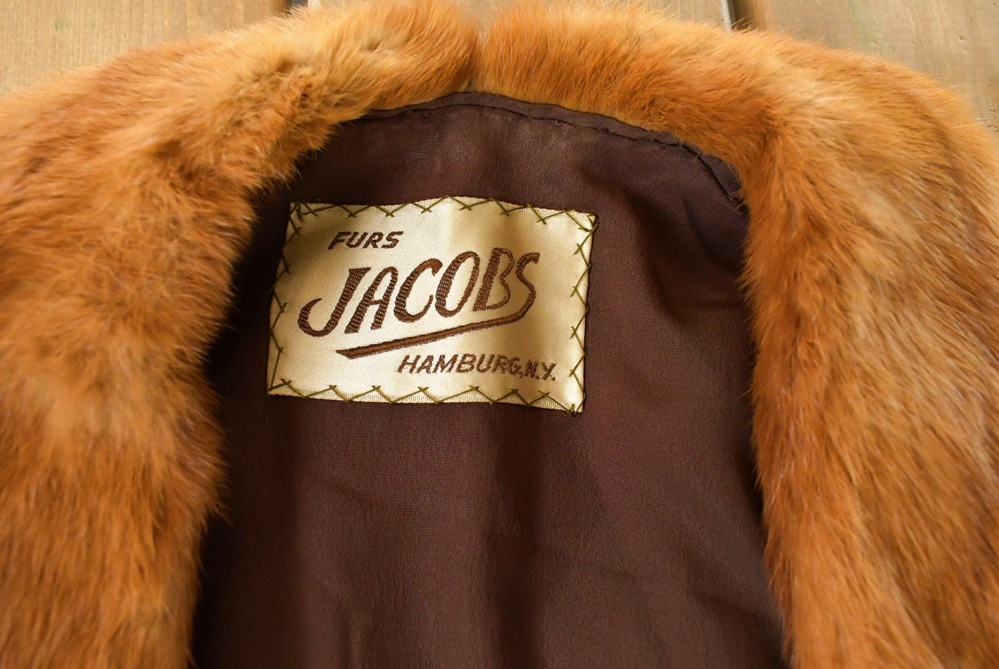 Vintage 1970s Jacobs Mink Fur Stole Cape Jacket Women's Large / Fur Pelt / True Vintage / Fur Accessory / Winterwear from propervintagecanada
