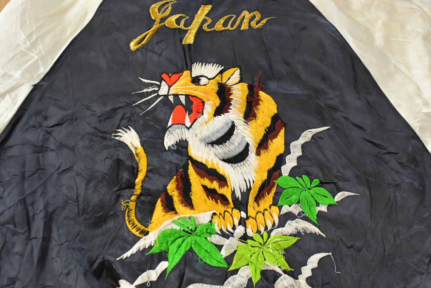 Vintage 1970s Japan Sukajan Souvenir Bomber Jacket Men's Medium from propervintagecanada