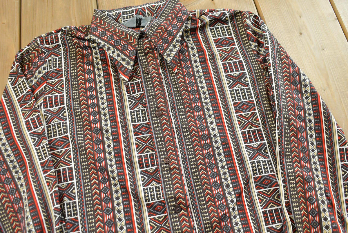 Vintage 1970s Joyce Striped Geometric Abstract Button Up Shirt Womens M from propervintagecanada
