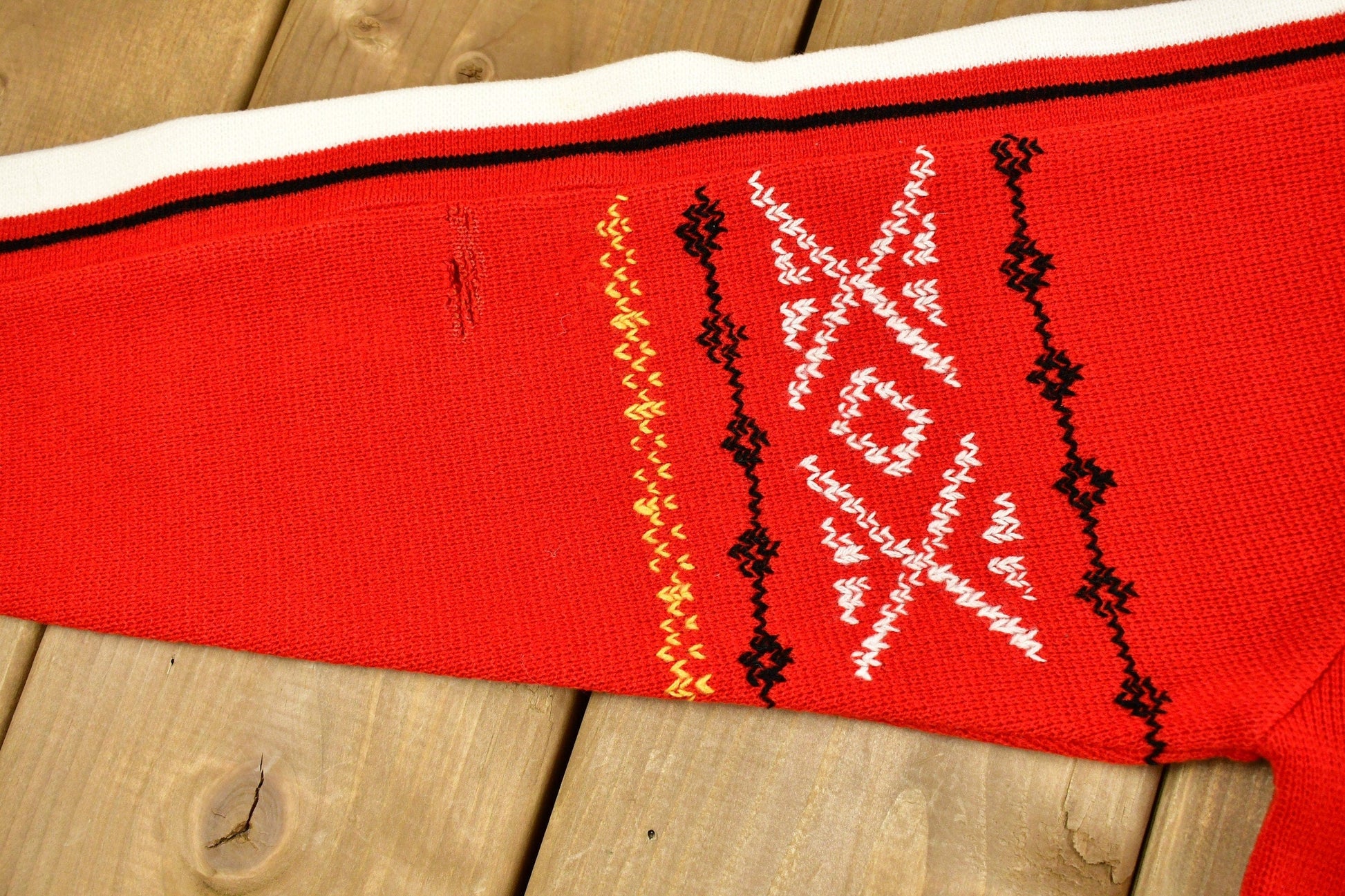 Vintage 1970s KP Western Style Knitted Sweater Men's S from propervintagecanada