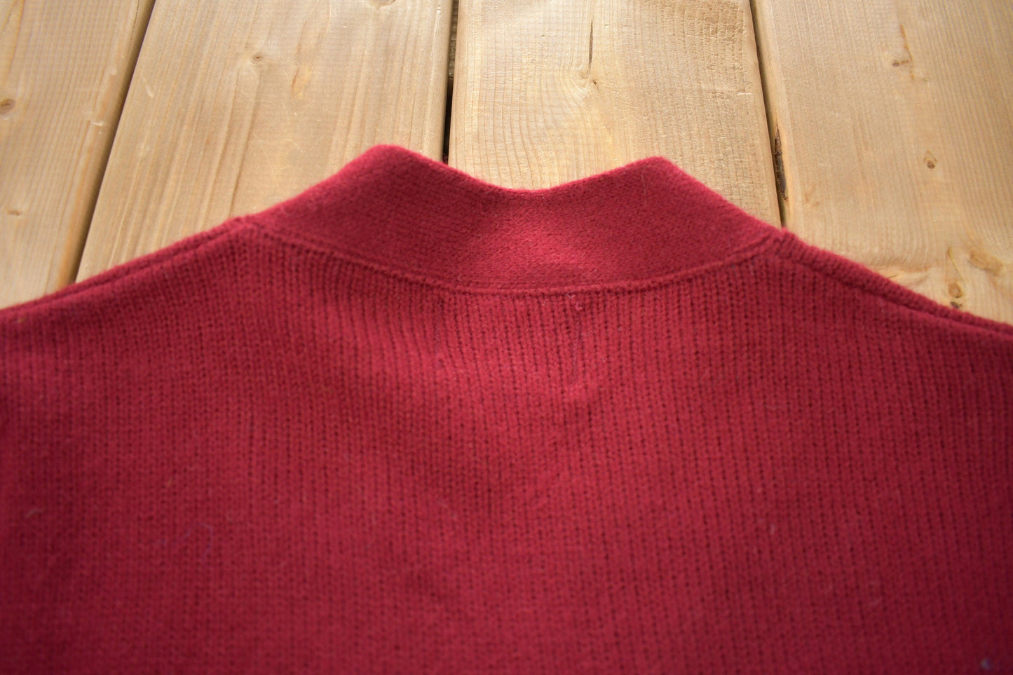 Vintage 1970s Lakers Football Knitted V-Neck Sweater Men's M from propervintagecanada