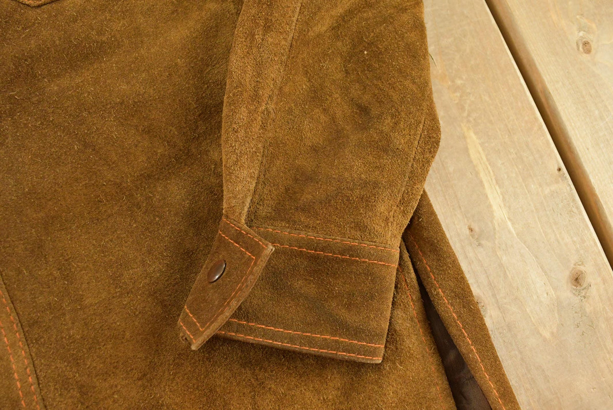 Vintage 1970s Leather Suede Snaps Button Up Shacket Jacket Men's M / 70s Outdoorsman / Made in Argentina from propervintagecanada