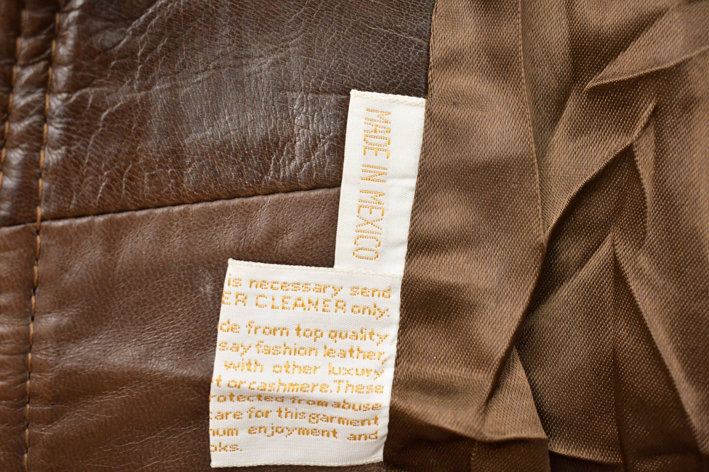 Vintage 1970s Leather Trench Coat With Fox Fur Collar Men's Small from propervintagecanada