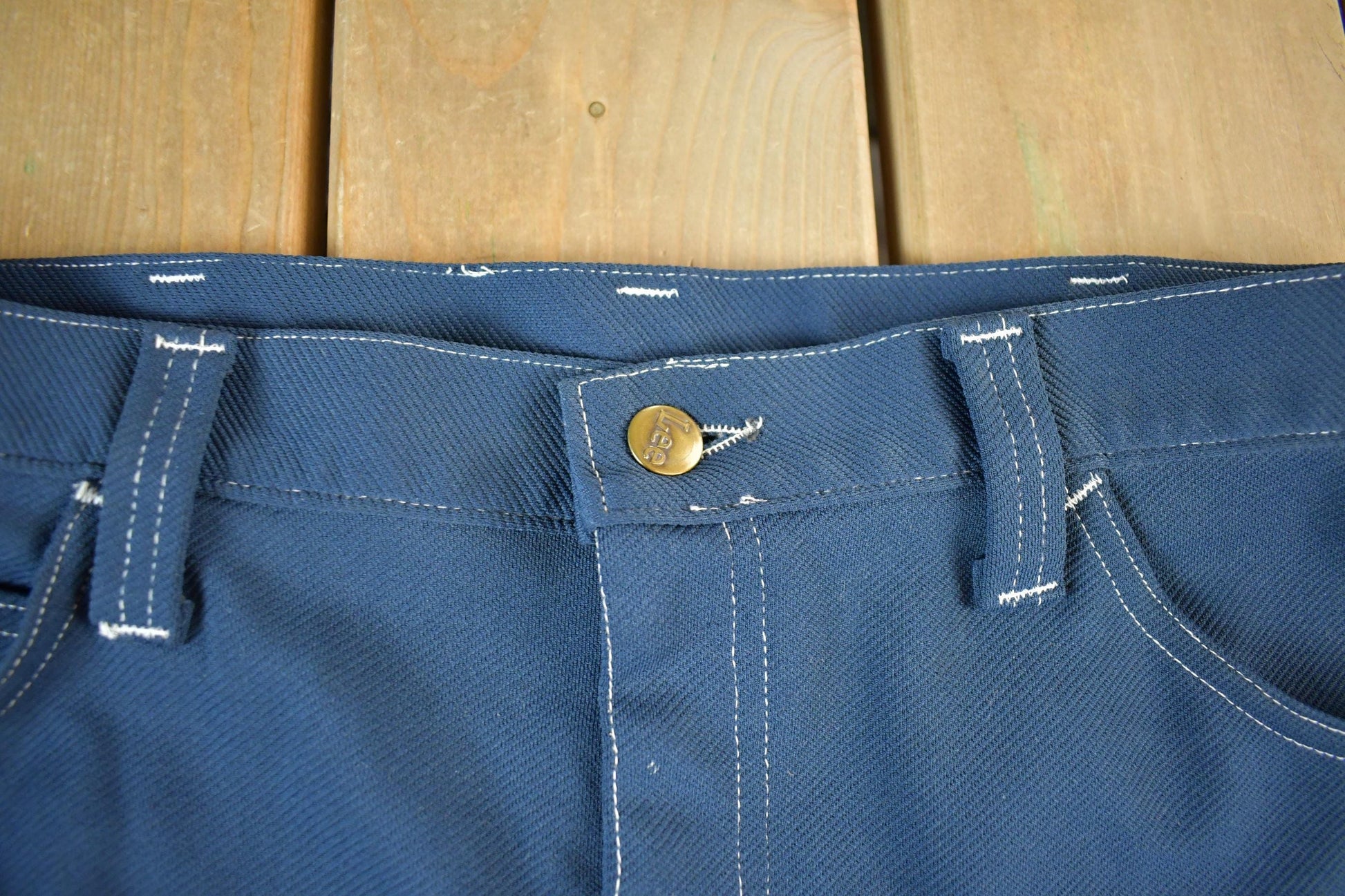 Vintage 1970s Lee Bell Bottom Flare Trousers Pants Men's Medium 34 x 32 from propervintagecanada