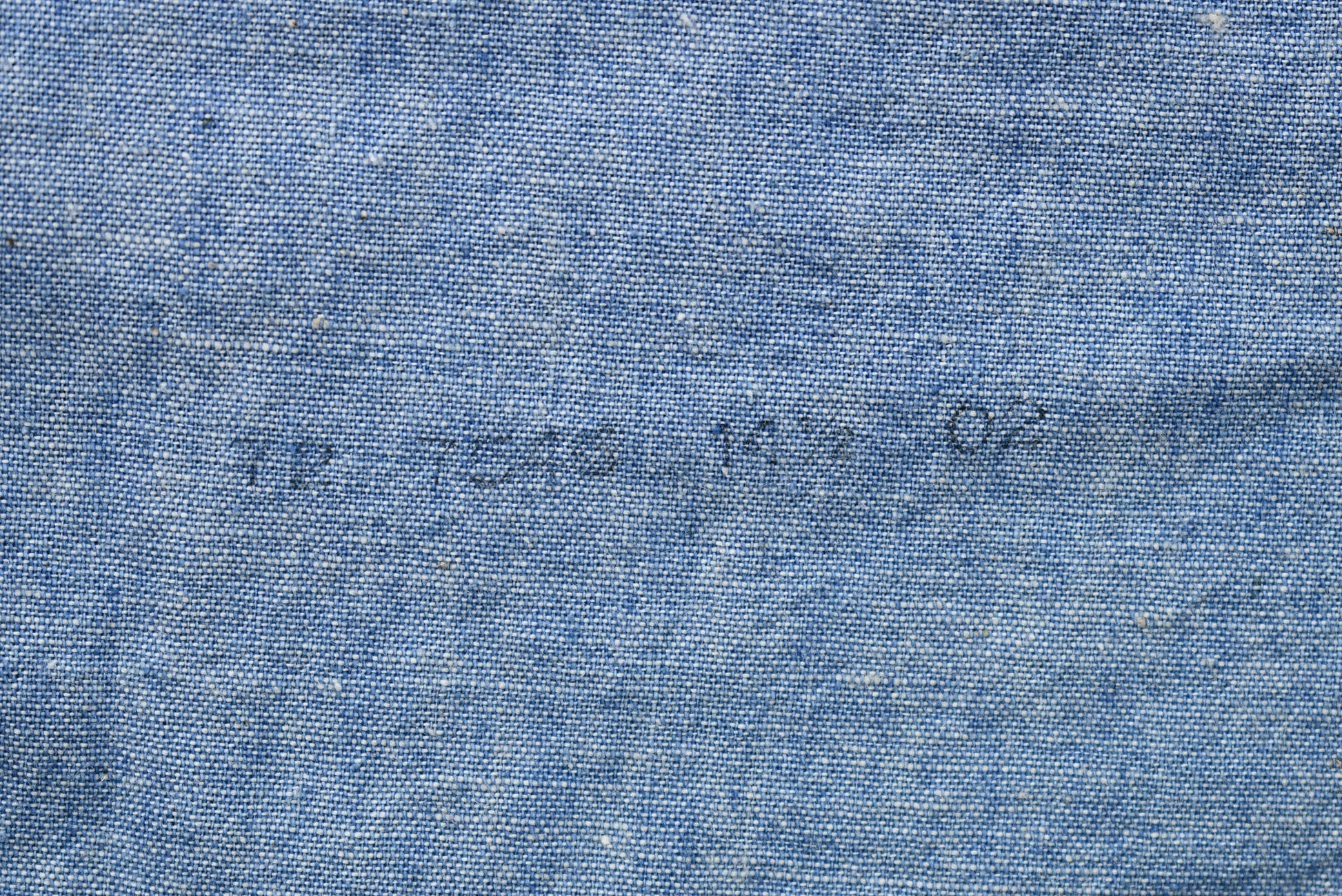 Vintage 1970s LEE Snap-Button Short Sleeve Denim Shirt Men's XS from propervintagecanada