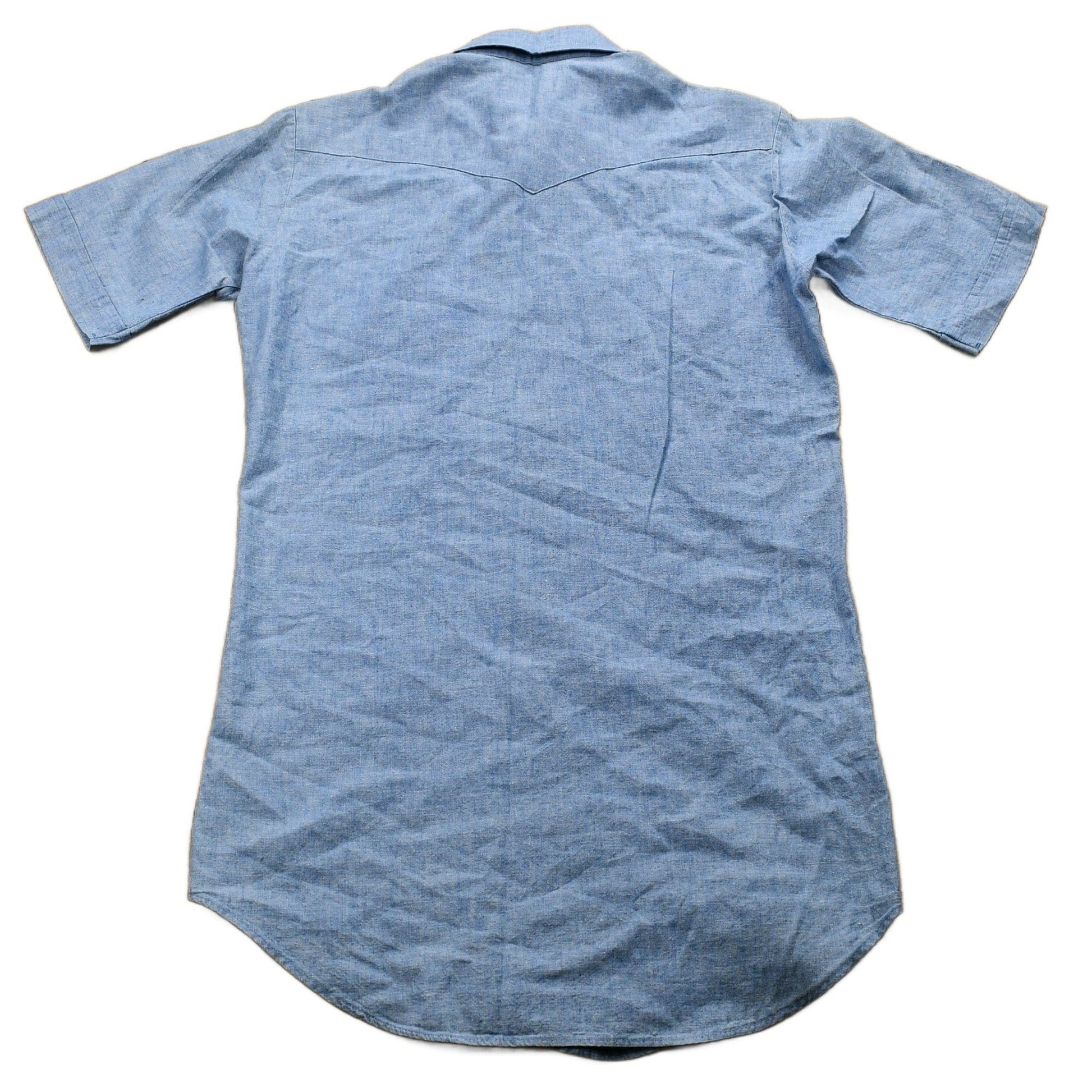 Vintage 1970s LEE Snap-Button Short Sleeve Denim Shirt Men's XS from propervintagecanada