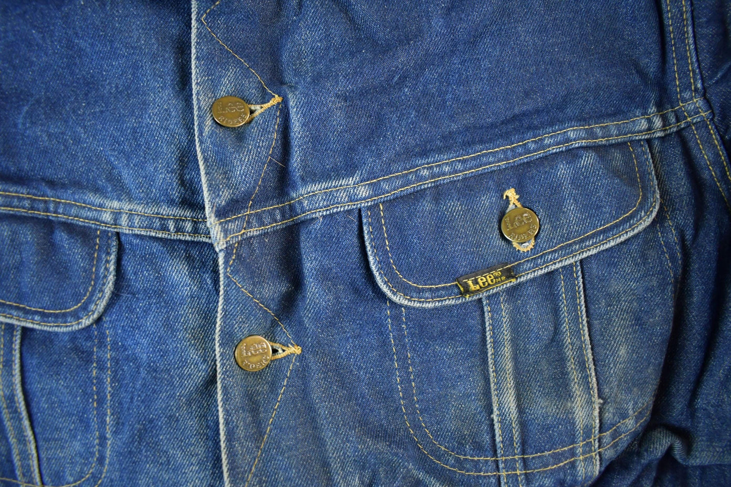 Vintage 1970s Lee Storm Riders Blanket Lined Denim Jean Trucker Jacket Men's Large from propervintagecanada
