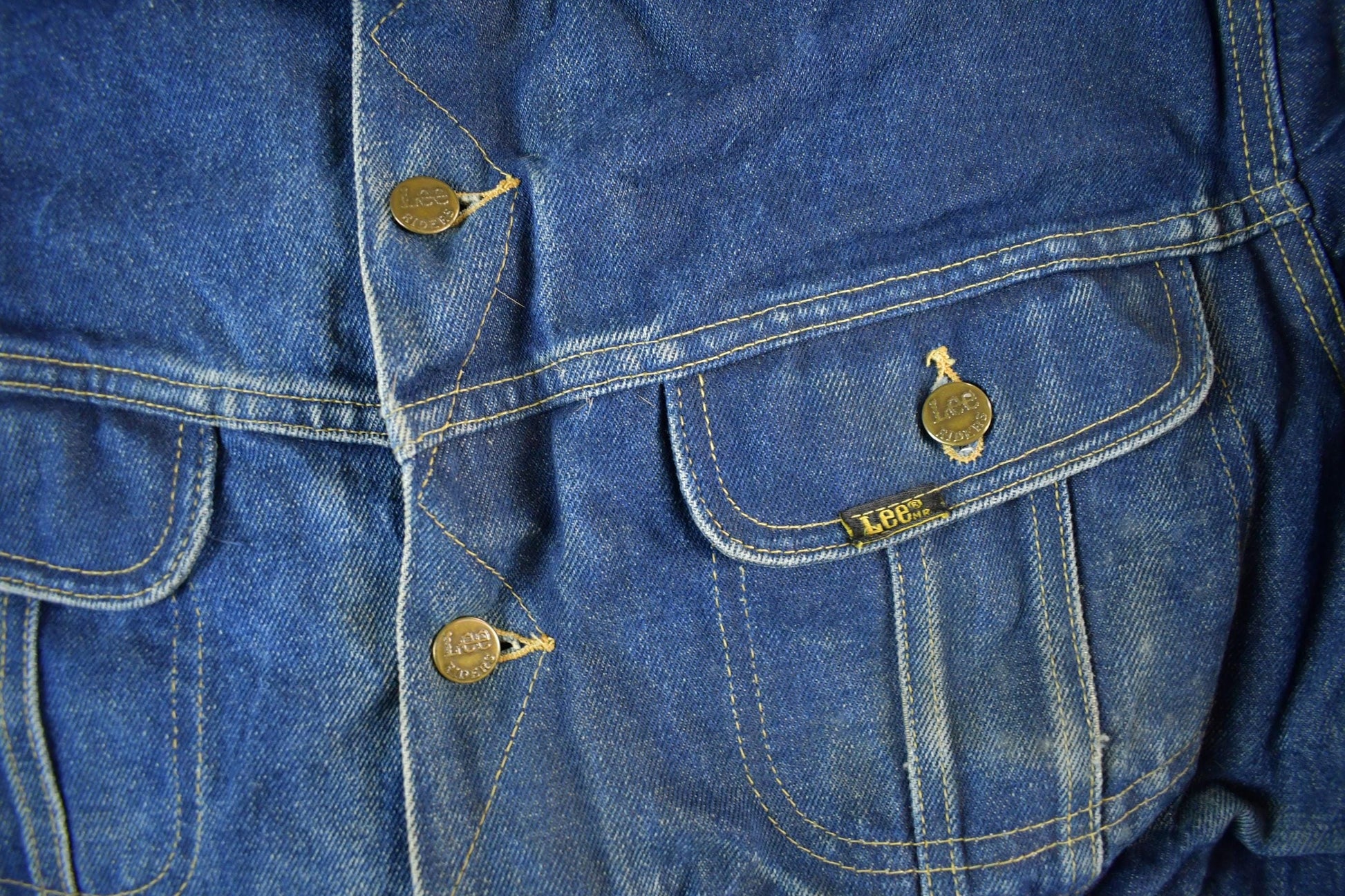 Vintage 1970s Lee Storm Riders Blanket Lined Denim Jean Trucker Jacket Men's Large from propervintagecanada