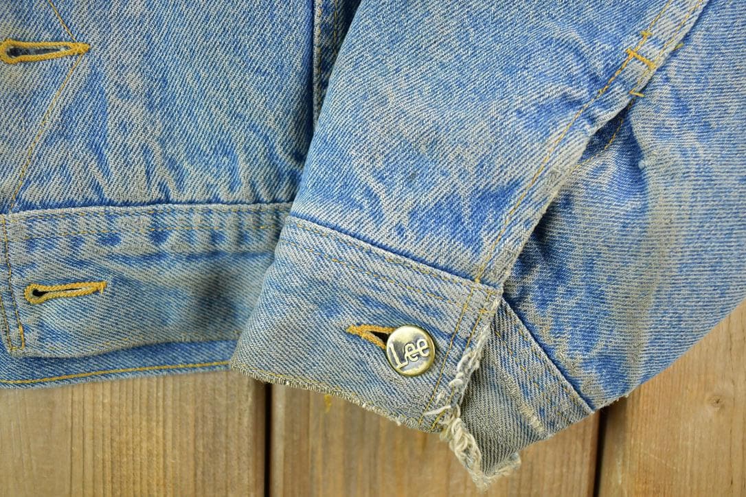 Vintage 1970s Lee Storm Riders Lined Jean Jacket Men's Large from propervintagecanada